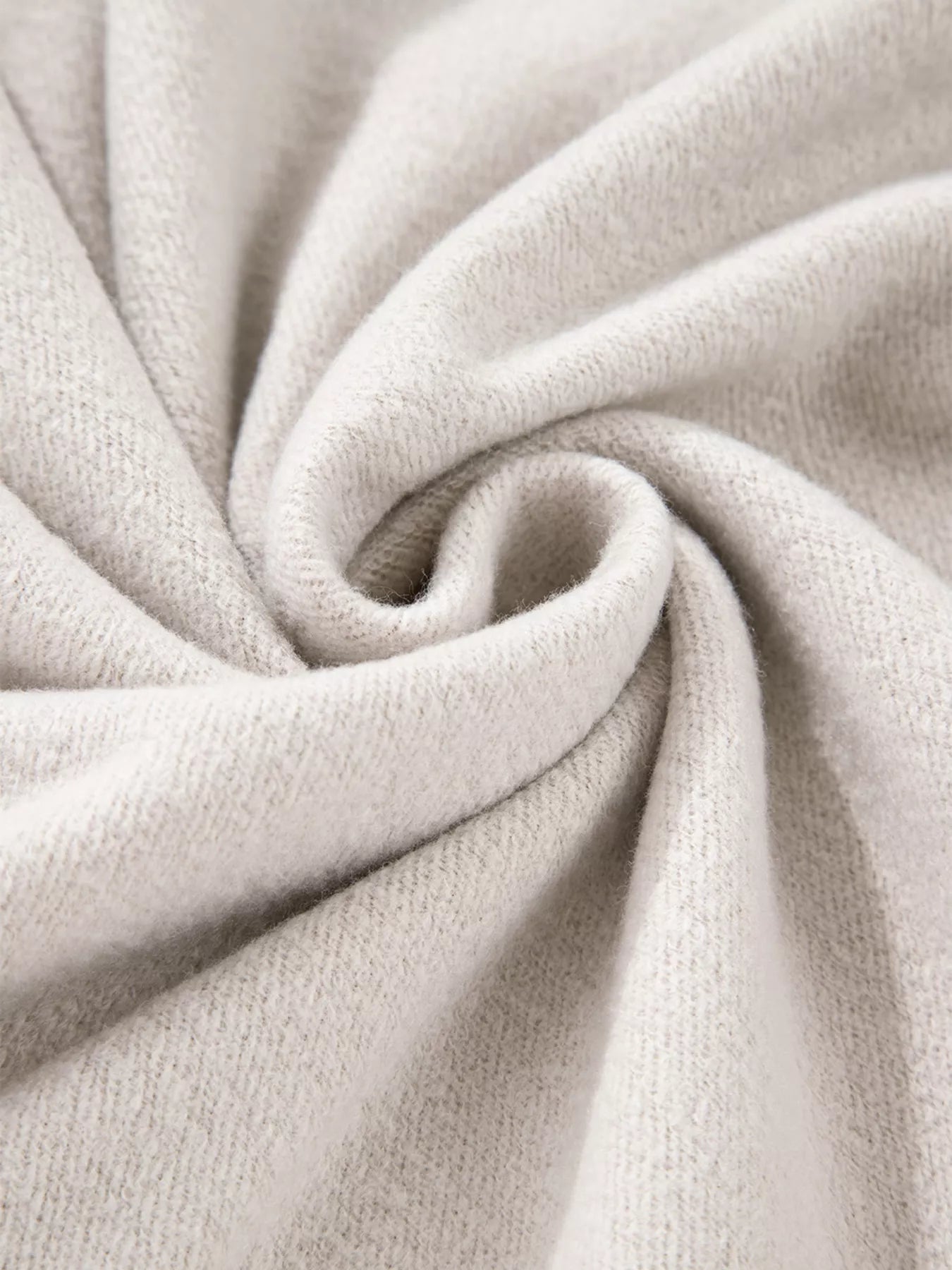 Contrast Striped Long Sleeve Sweatshirt - GISTMI