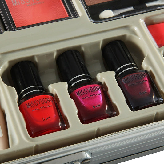 Makeup Set for Makeup Artist – Professional Kit with Eyeshadow, Foundation, Tools & Essentials | GISTMI - GISTMI