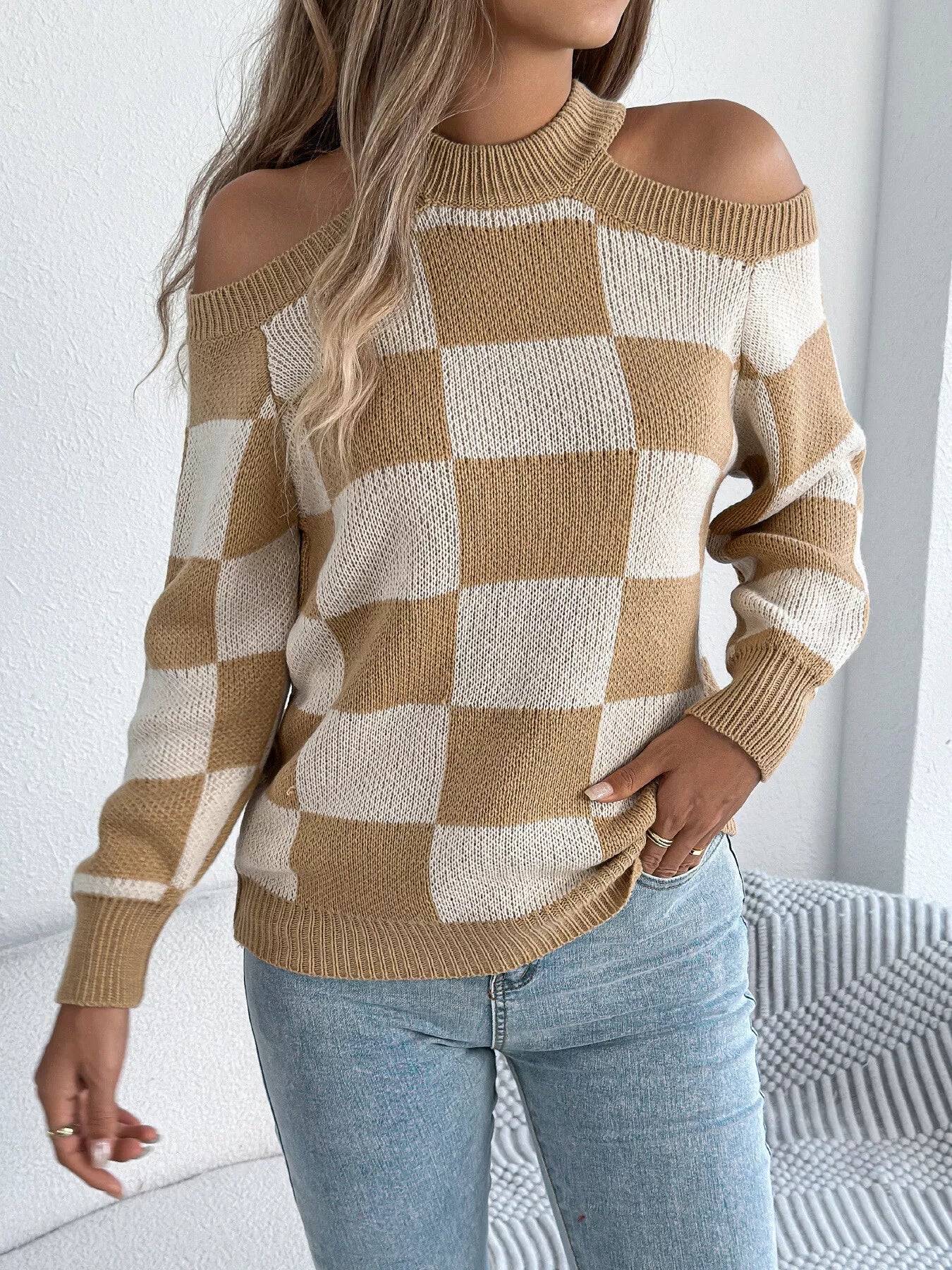 Cold Shoulder Checkered Long Sleeve Sweater - GISTMI