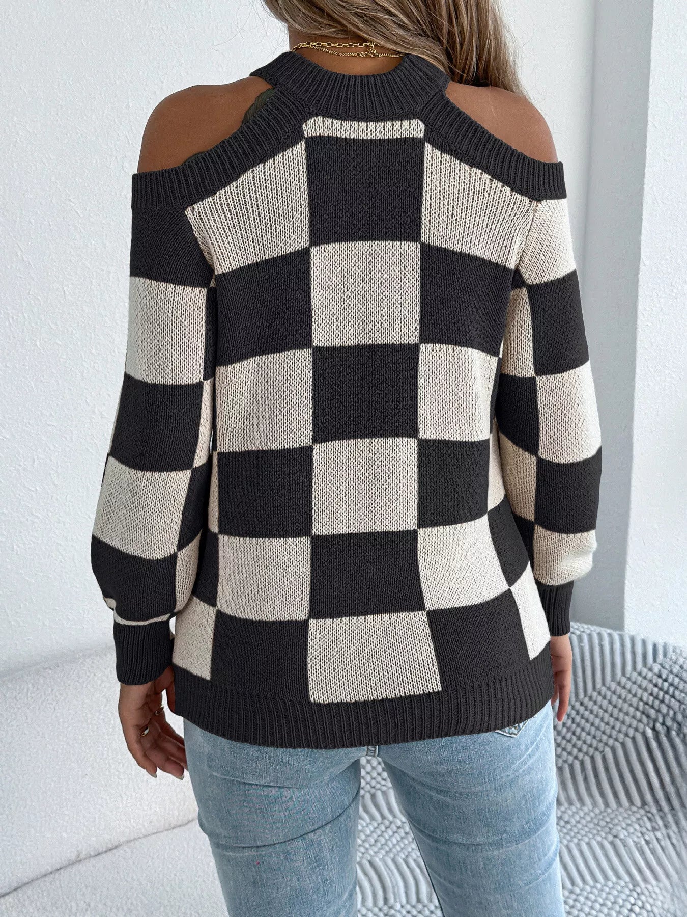 Cold Shoulder Checkered Long Sleeve Sweater - GISTMI