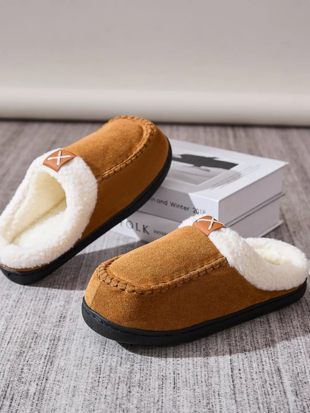 Contrast Round Toe Flat Slippers – Everyday Comfort With Casual Style - GISTMI