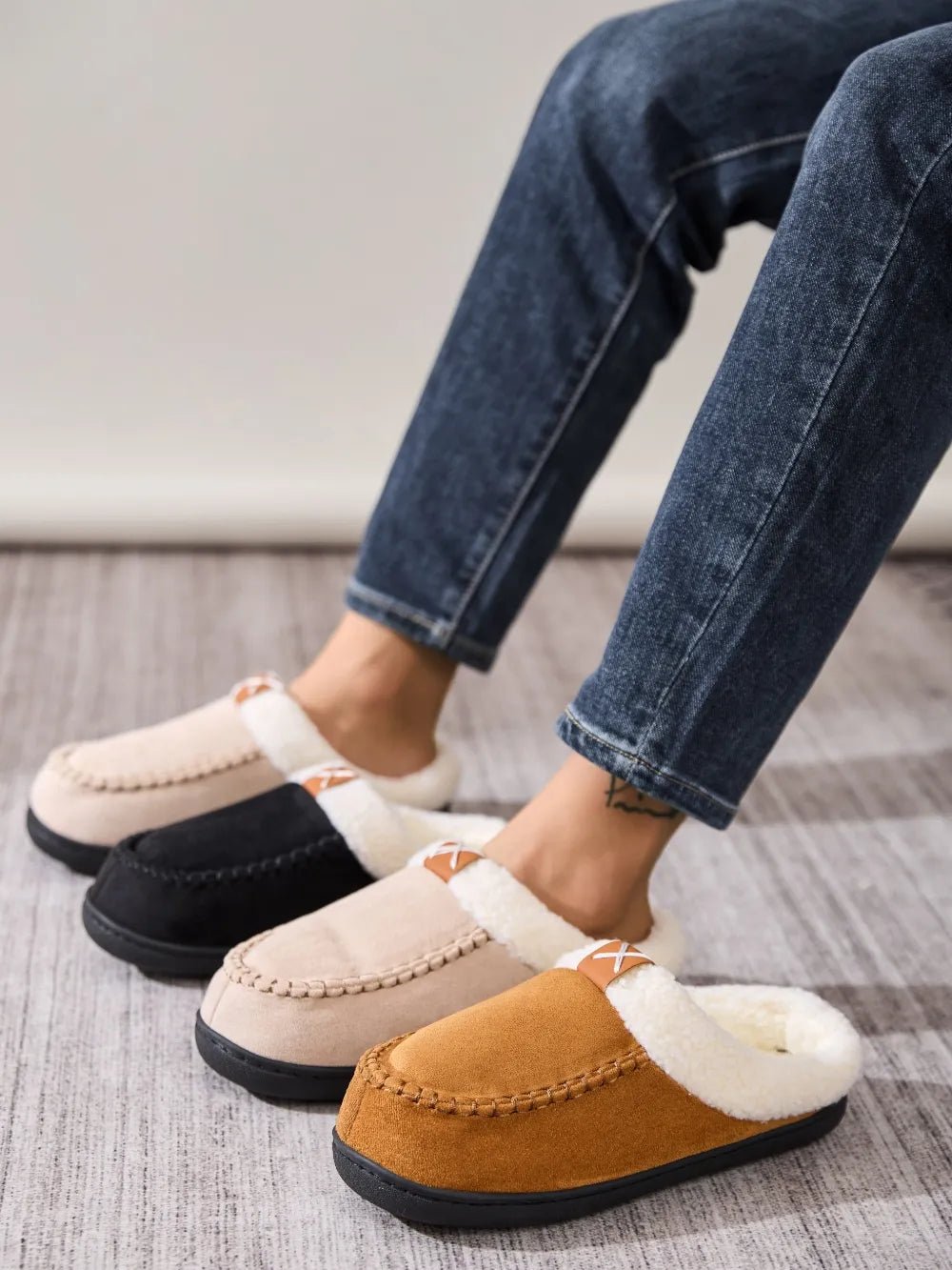 Contrast Round Toe Flat Slippers – Everyday Comfort With Casual Style - GISTMI