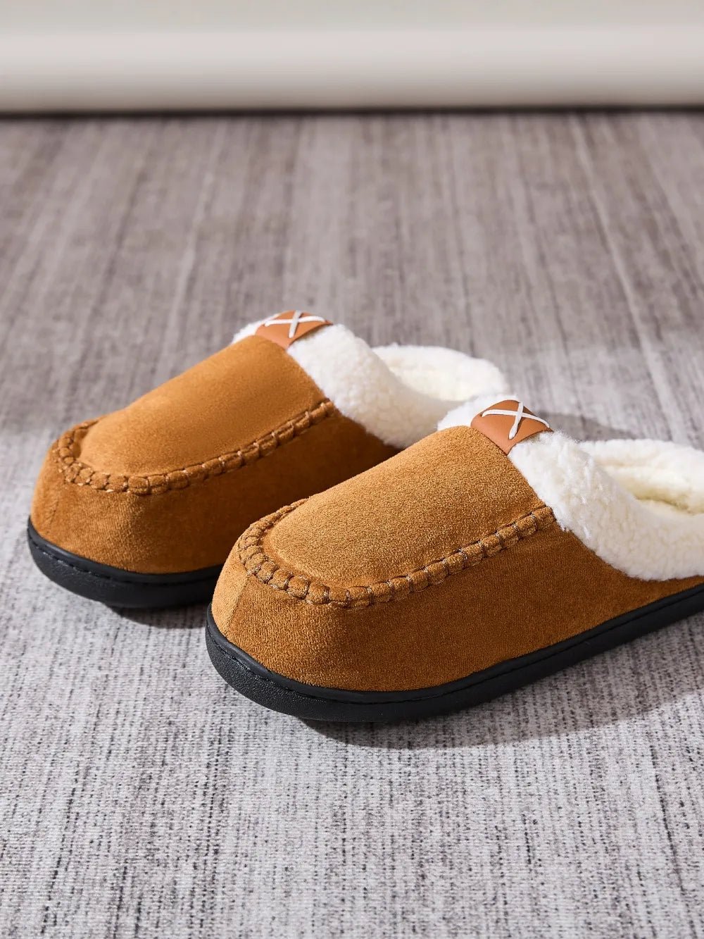 Contrast Round Toe Flat Slippers – Everyday Comfort With Casual Style - GISTMI