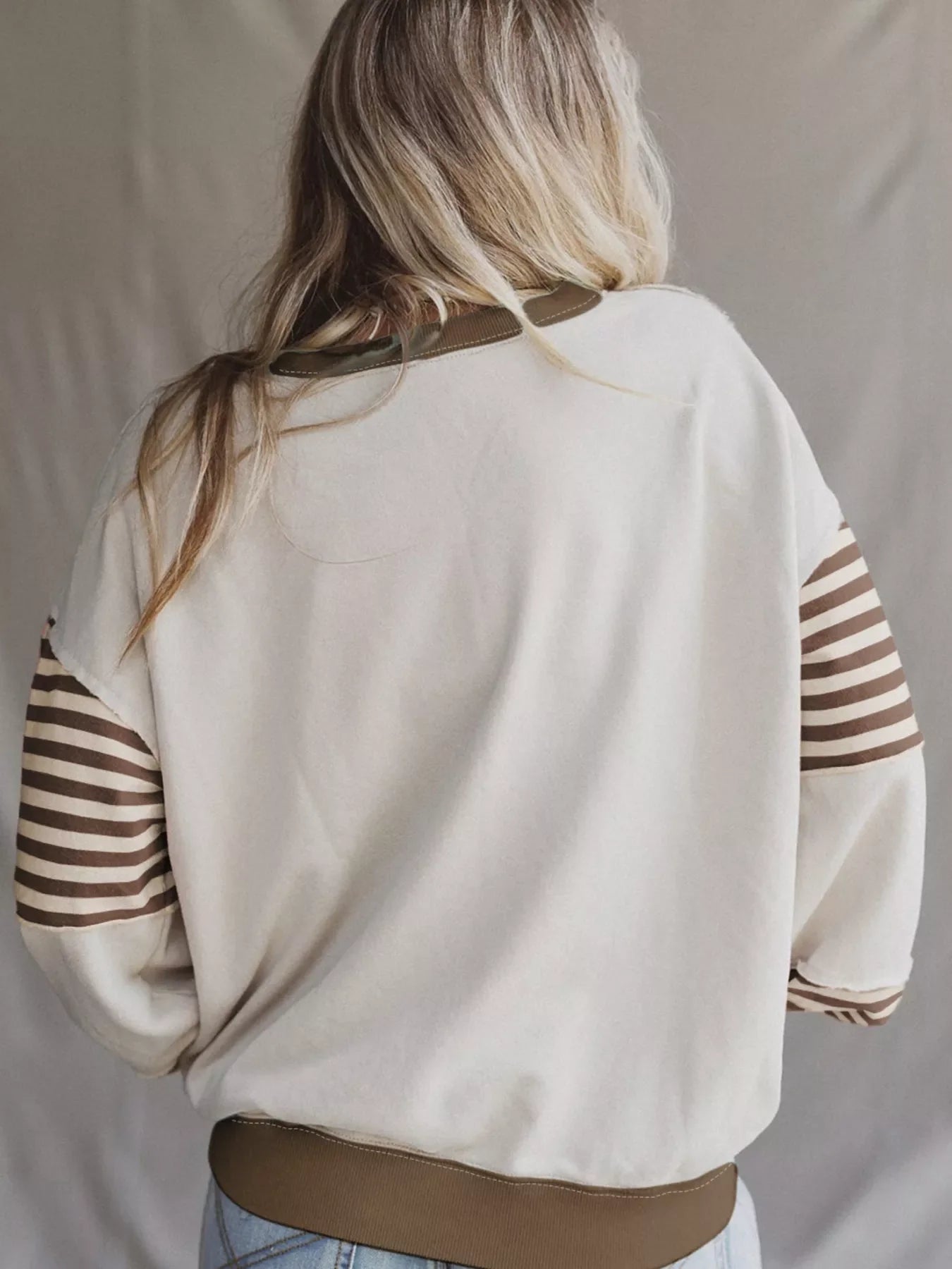 Contrast Striped Long Sleeve Sweatshirt - GISTMI