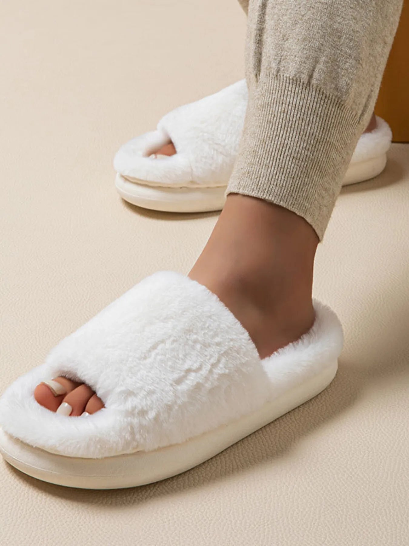 Fluffy Open Toe Comfort Slippers – Ultra - Soft Plush Indoor Slides for Home - GISTMI