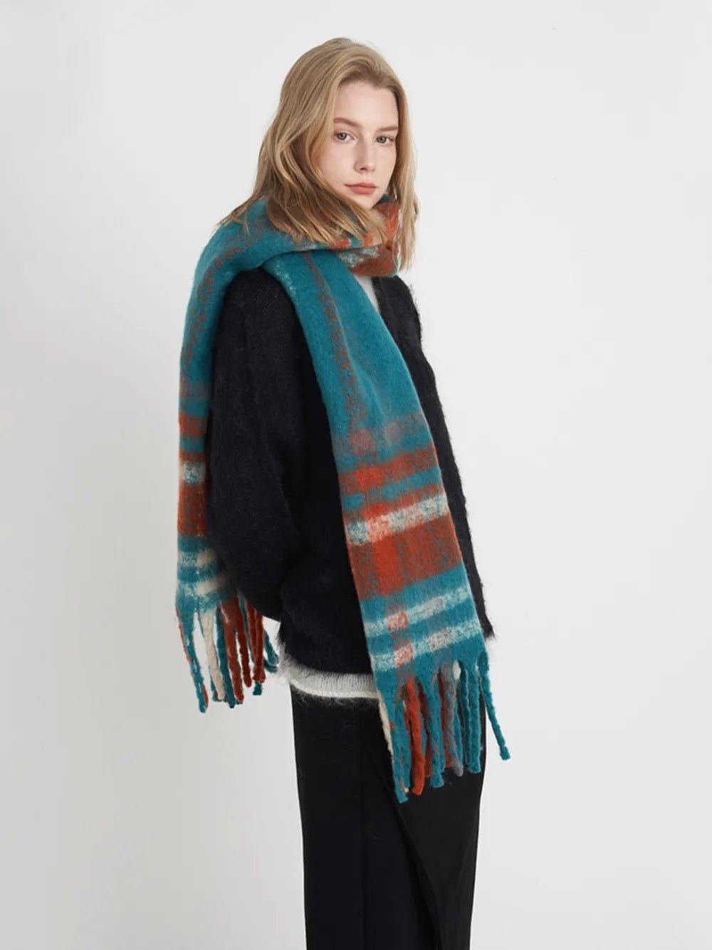 Fringe Plaid Polyester Scarf – Classic Style Meets Everyday Comfort - GISTMI