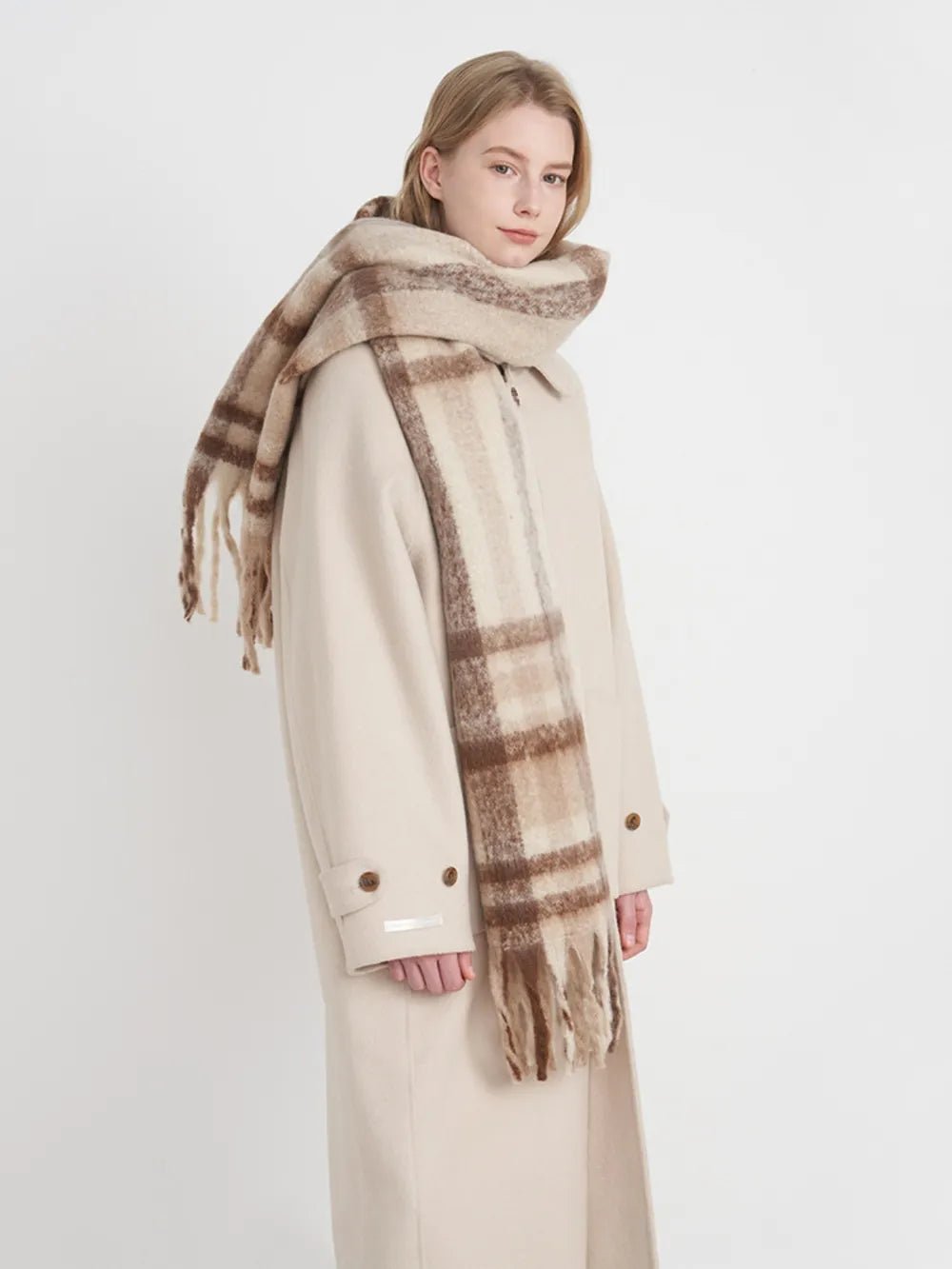 Fringe Plaid Polyester Scarf – Classic Style Meets Everyday Comfort - GISTMI