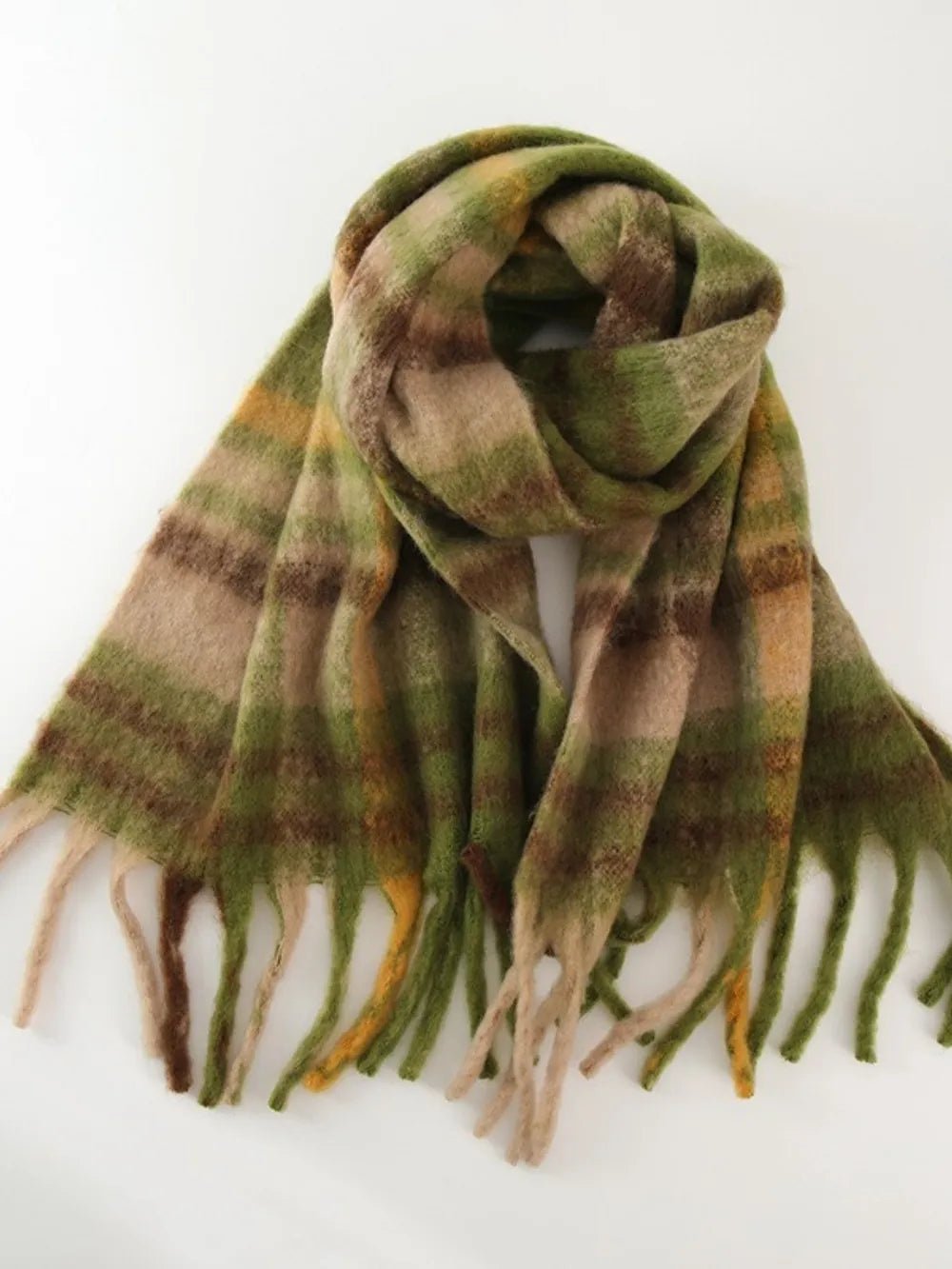 Fringe Plaid Polyester Scarf – Classic Style Meets Everyday Comfort - GISTMI